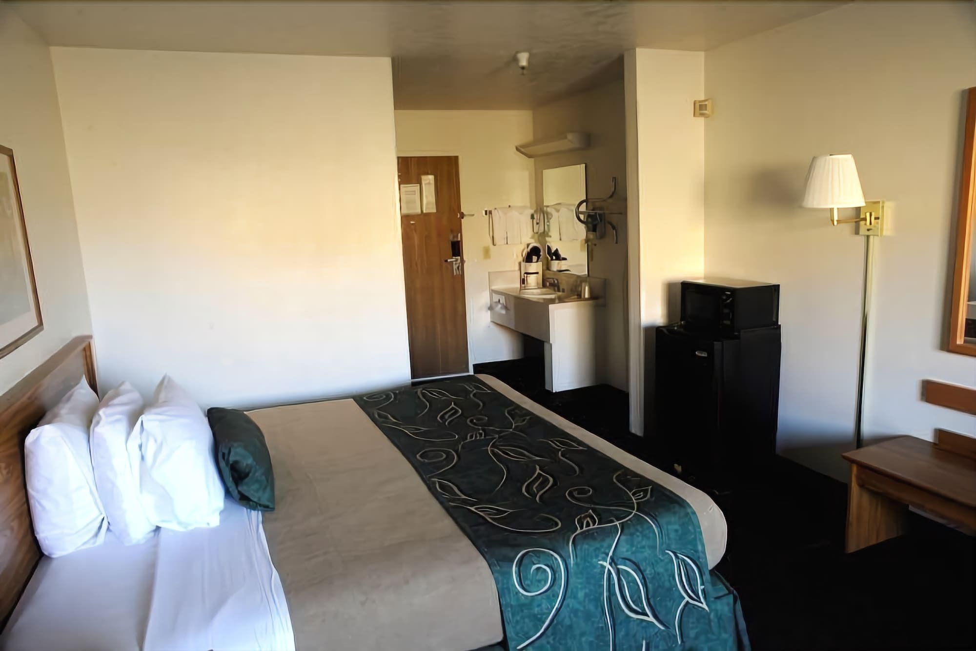 Travelodge By Wyndham Green River Wy Exterior photo